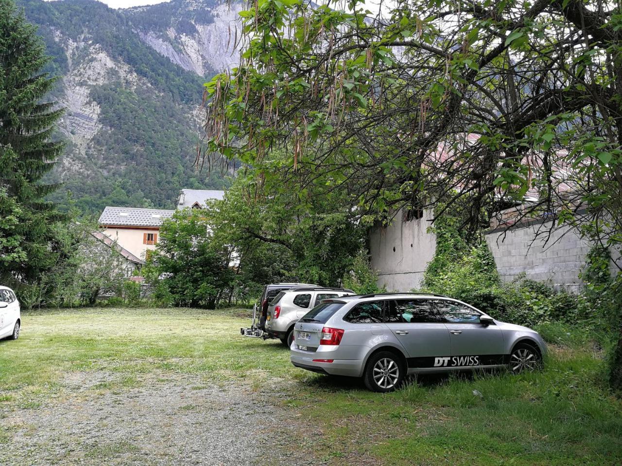 Sport'Hotel - Residence De Milan Le Bourg-d'Oisans Luaran gambar